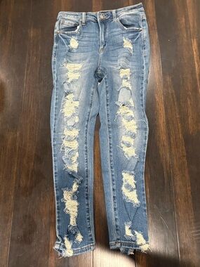 Women's Ripped Skinny Jeans - Blue Distressed
